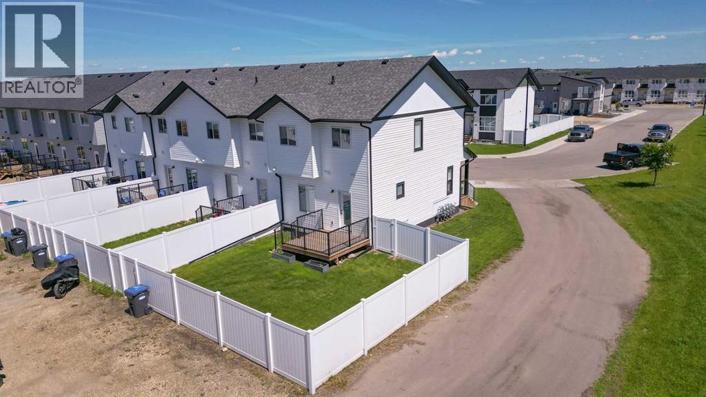 56 Inglis Crescent - 5