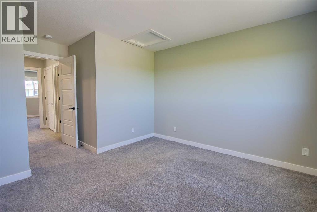 56 Inglis Crescent - 23