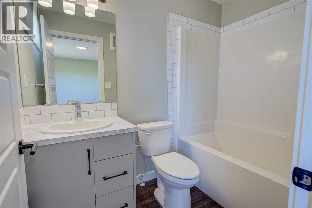 56 Inglis Crescent - 25