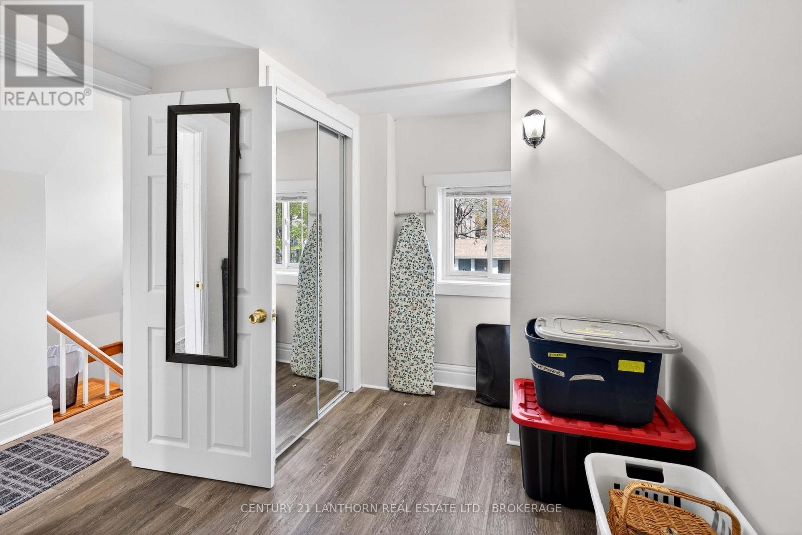 23 JENKINS STREET - 34