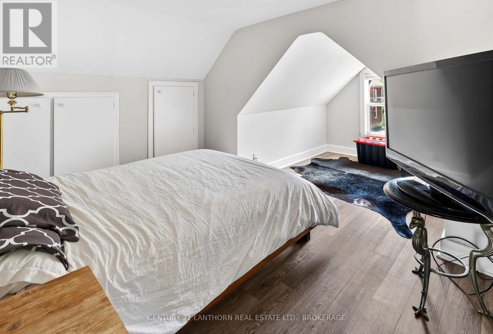23 JENKINS STREET - 36