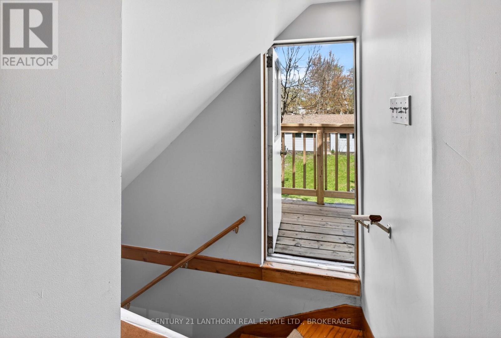 23 JENKINS STREET - 41