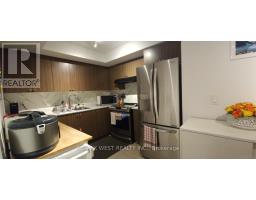 426 - 8 Trent Avenue, Toronto, ON M4C0A6 Photo 16