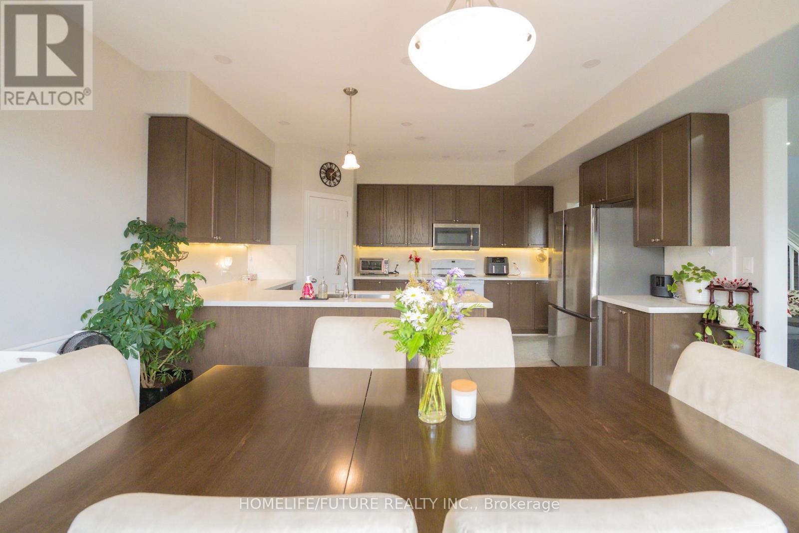 1701 EXECUTIVE AVENUE - 7