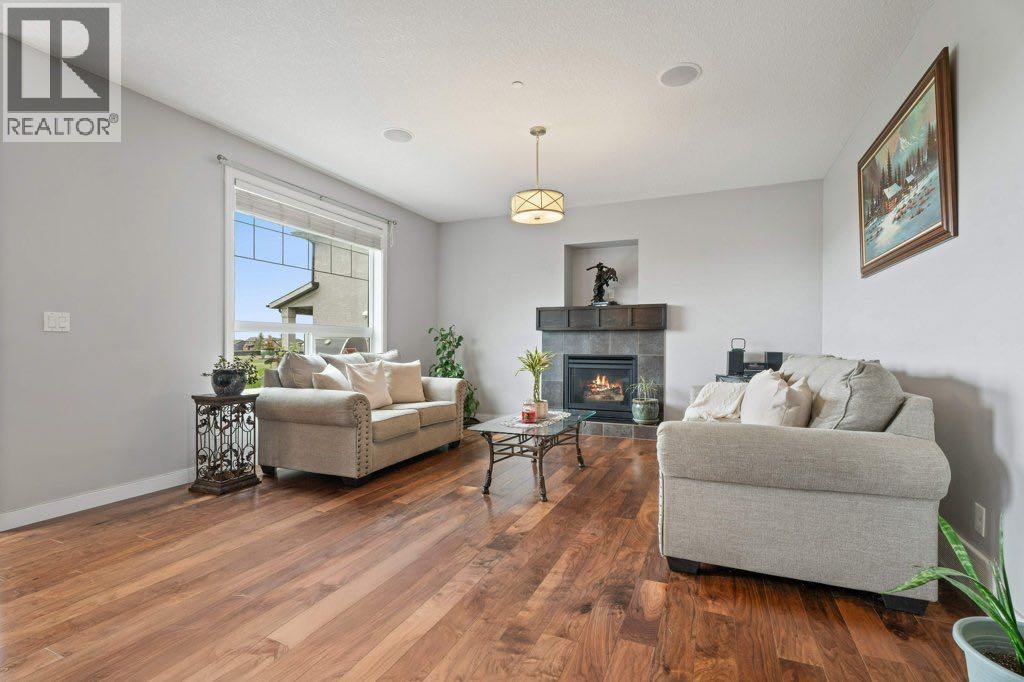 597 Muirfield Crescent - 8