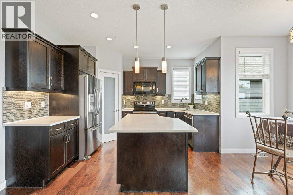 597 Muirfield Crescent - 13