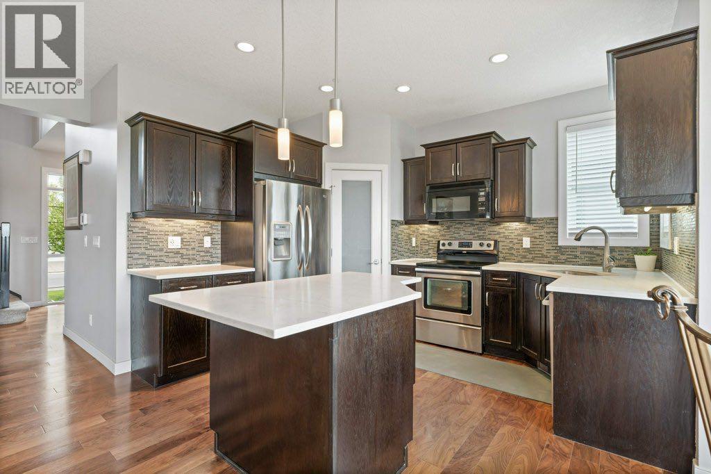 597 Muirfield Crescent - 16