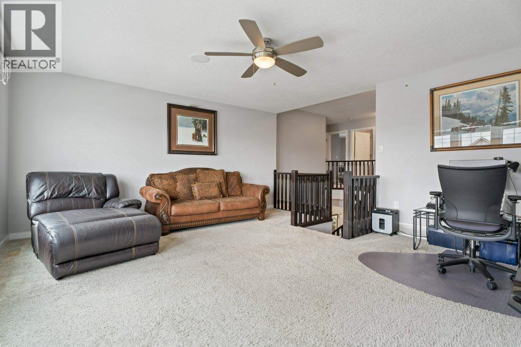 597 Muirfield Crescent - 27