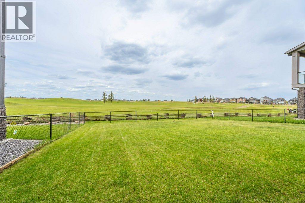 597 Muirfield Crescent - 46