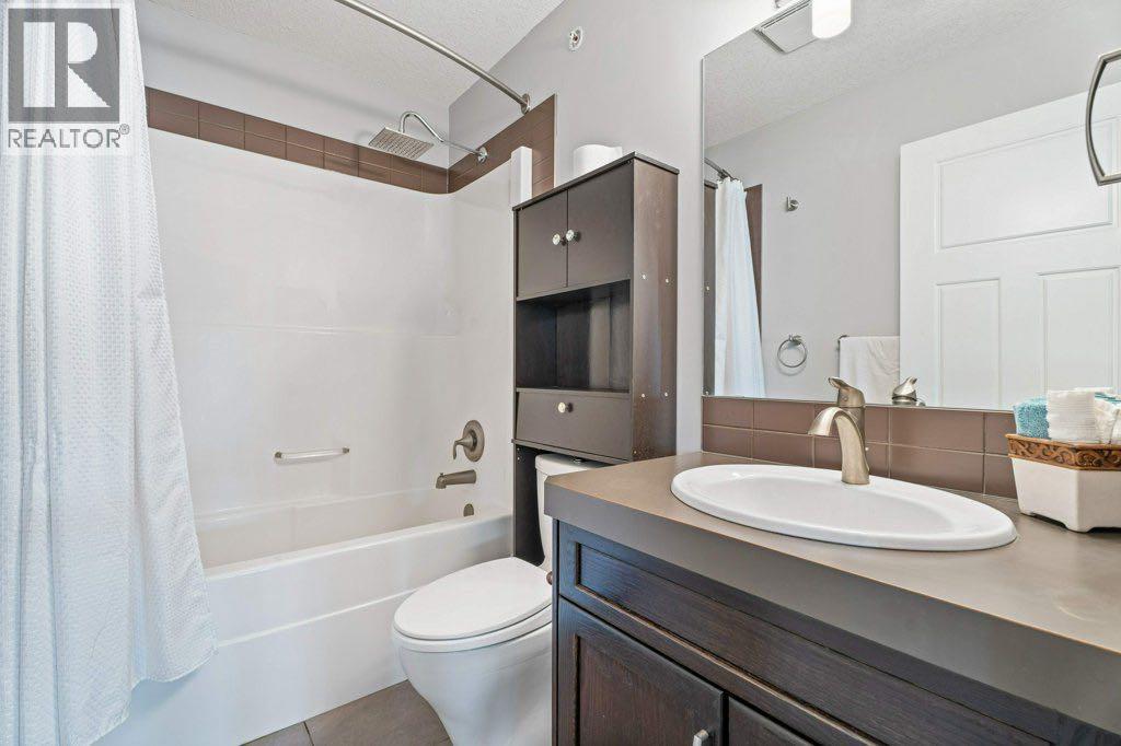 597 Muirfield Crescent - 37