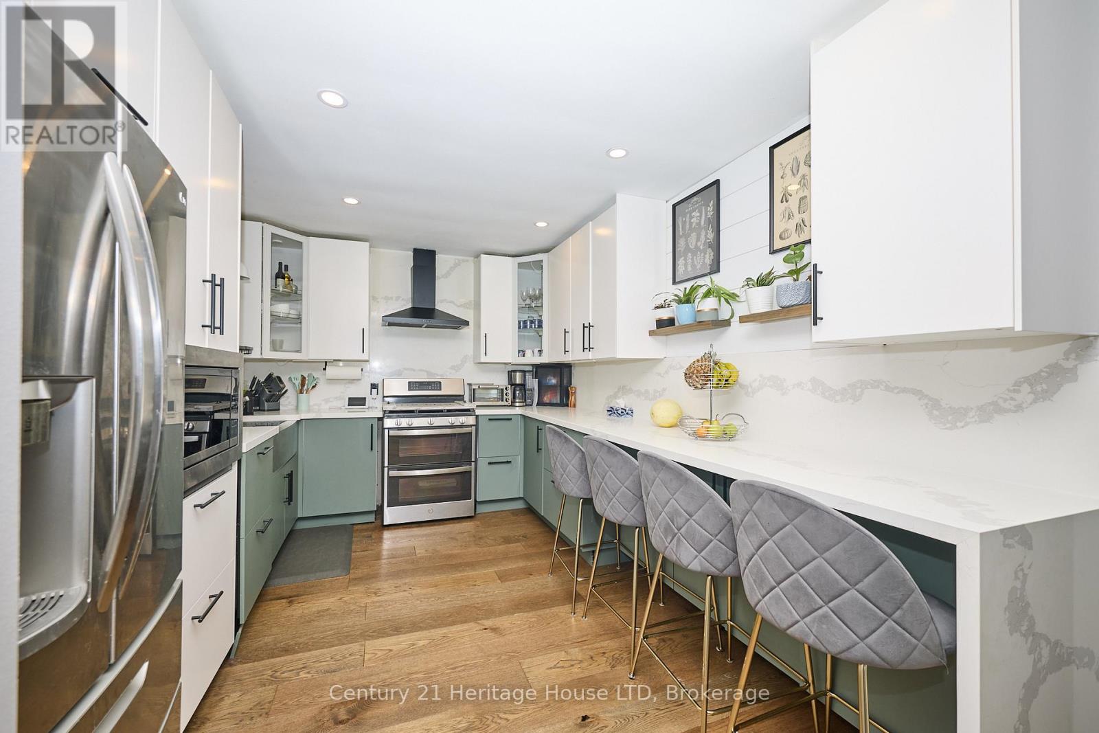 70 TAYMALL STREET - 9
