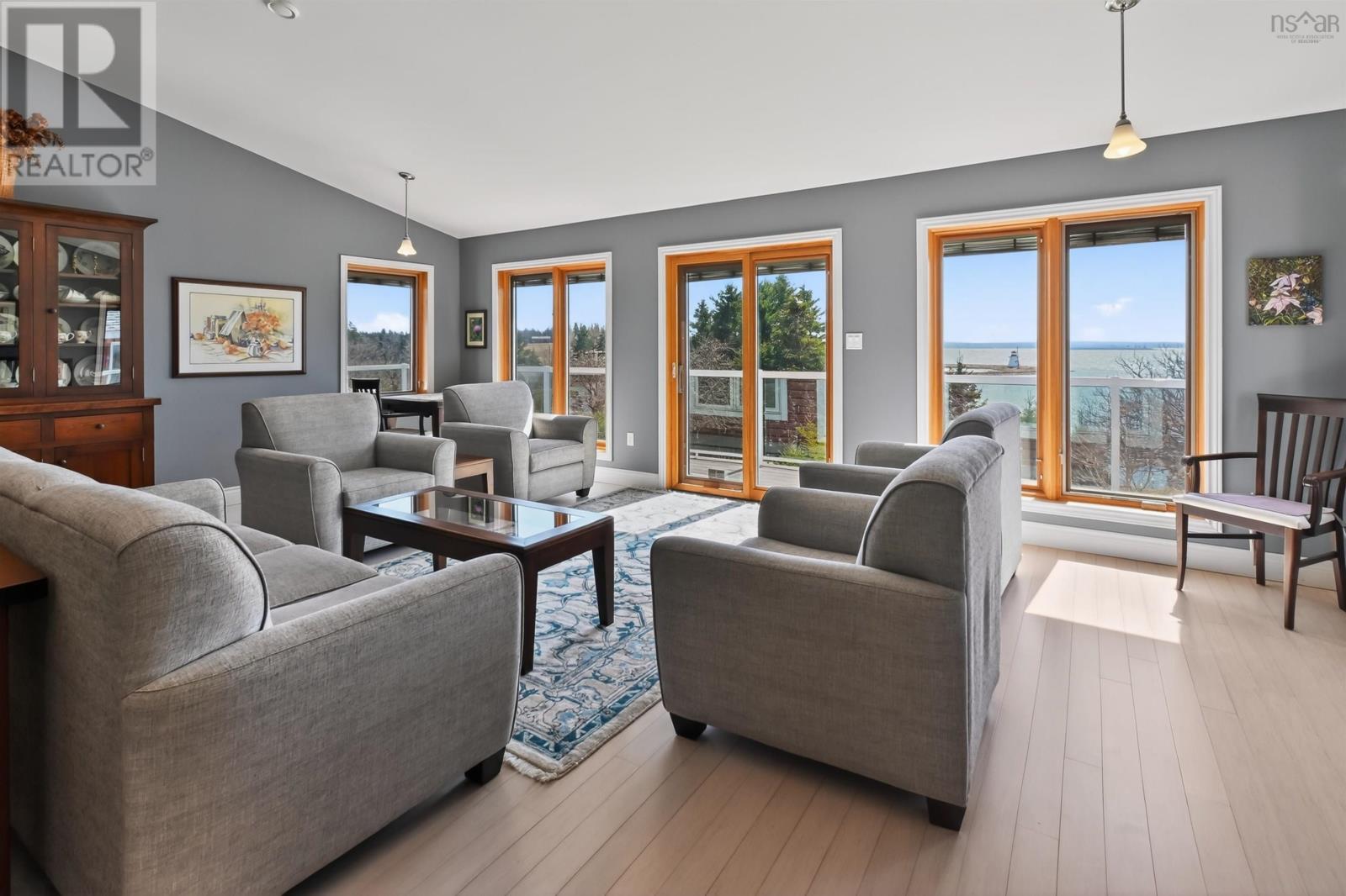 11 Wharf Road - 17