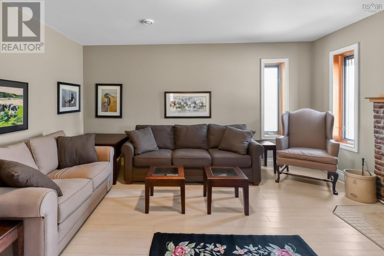 11 Wharf Road - 33