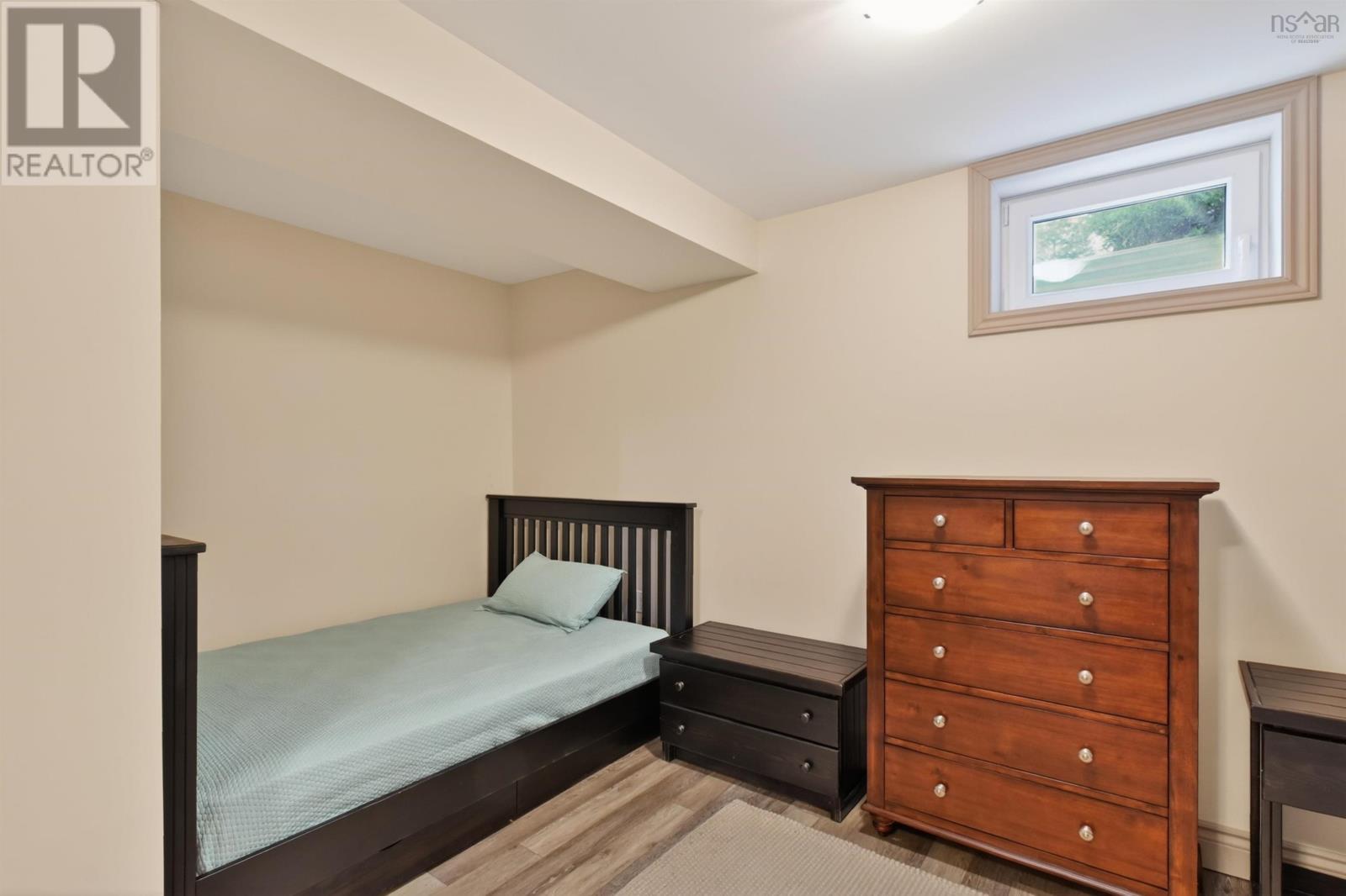 11 Wharf Road - 44