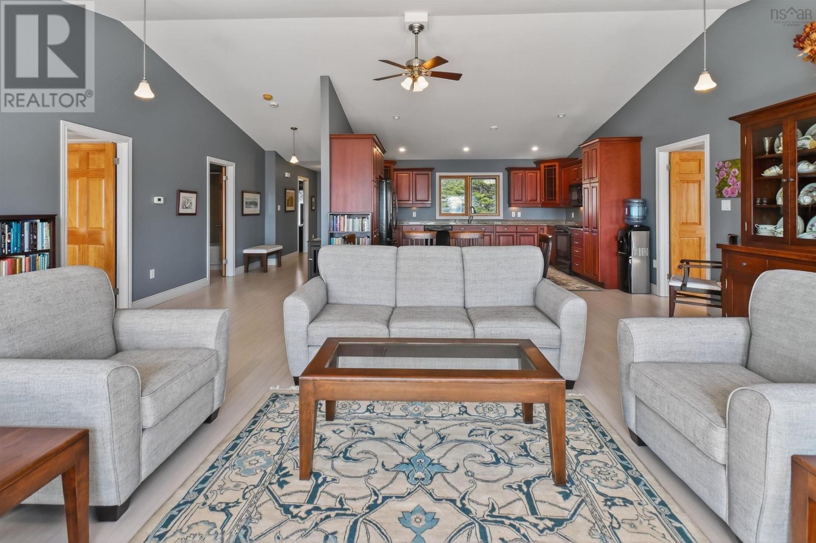 11 Wharf Road - 24
