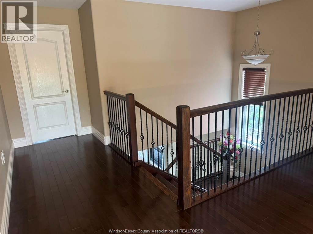 1078 CHARLOTTE CRESCENT - 18