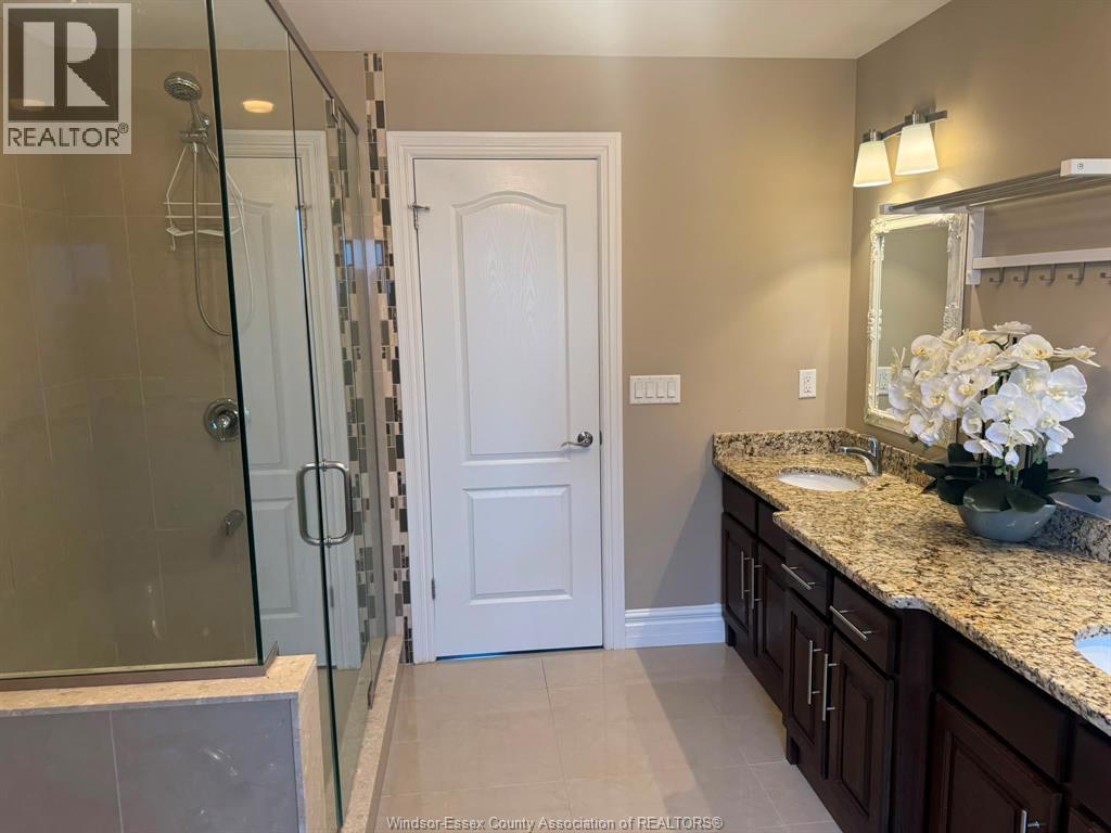1078 CHARLOTTE CRESCENT - 14