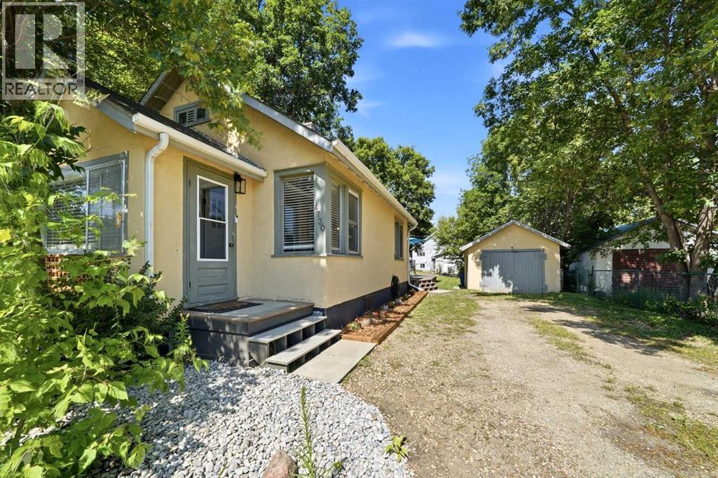 4730 49 Avenue - photo 2