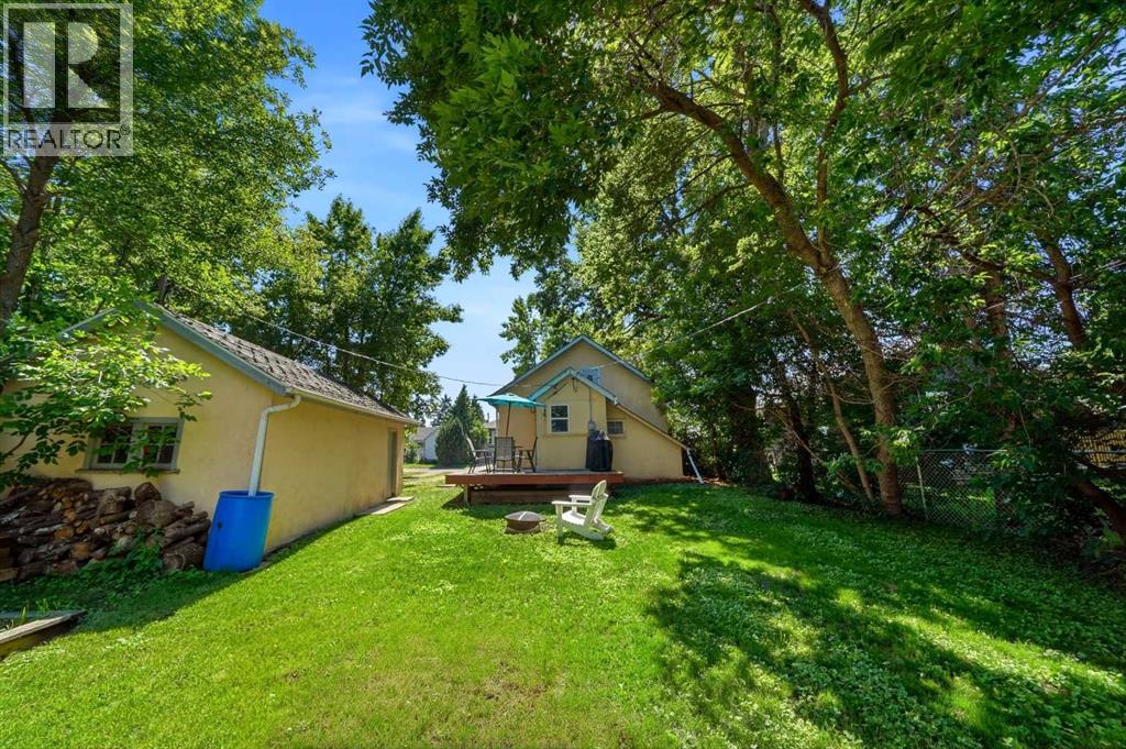 4730 49 Avenue — photo 23