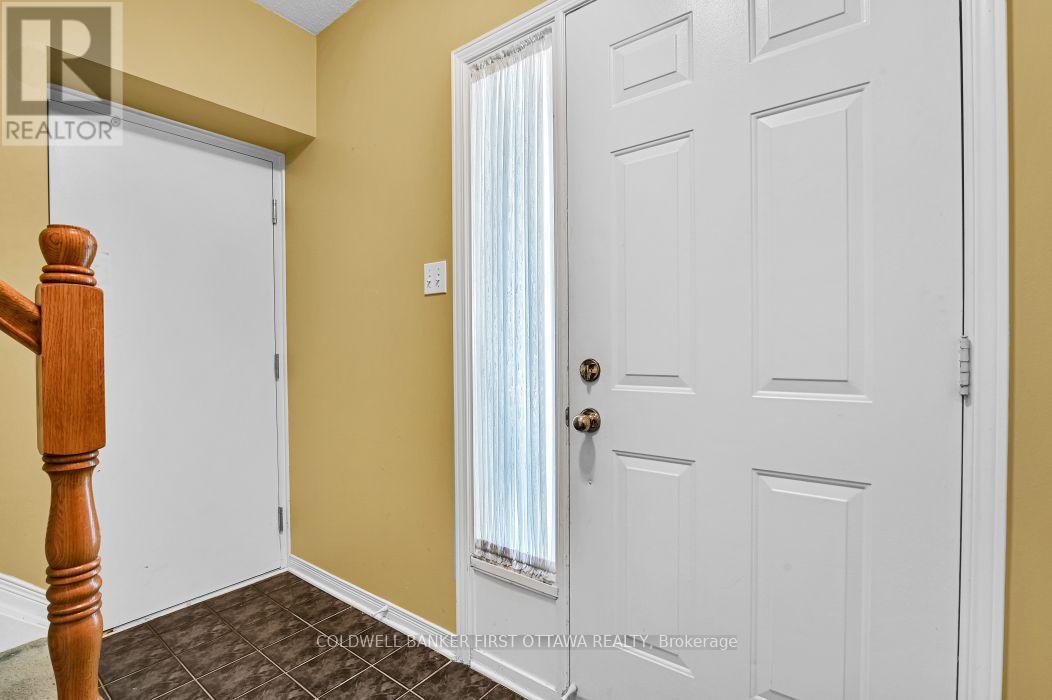 99 ROBSON COURT - 3