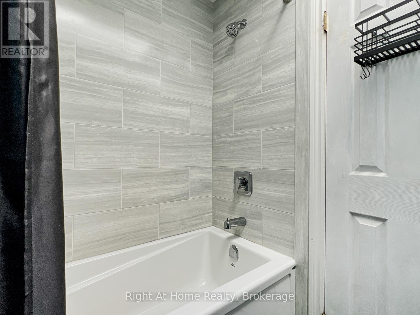 919 JAMIESON ROAD - 17