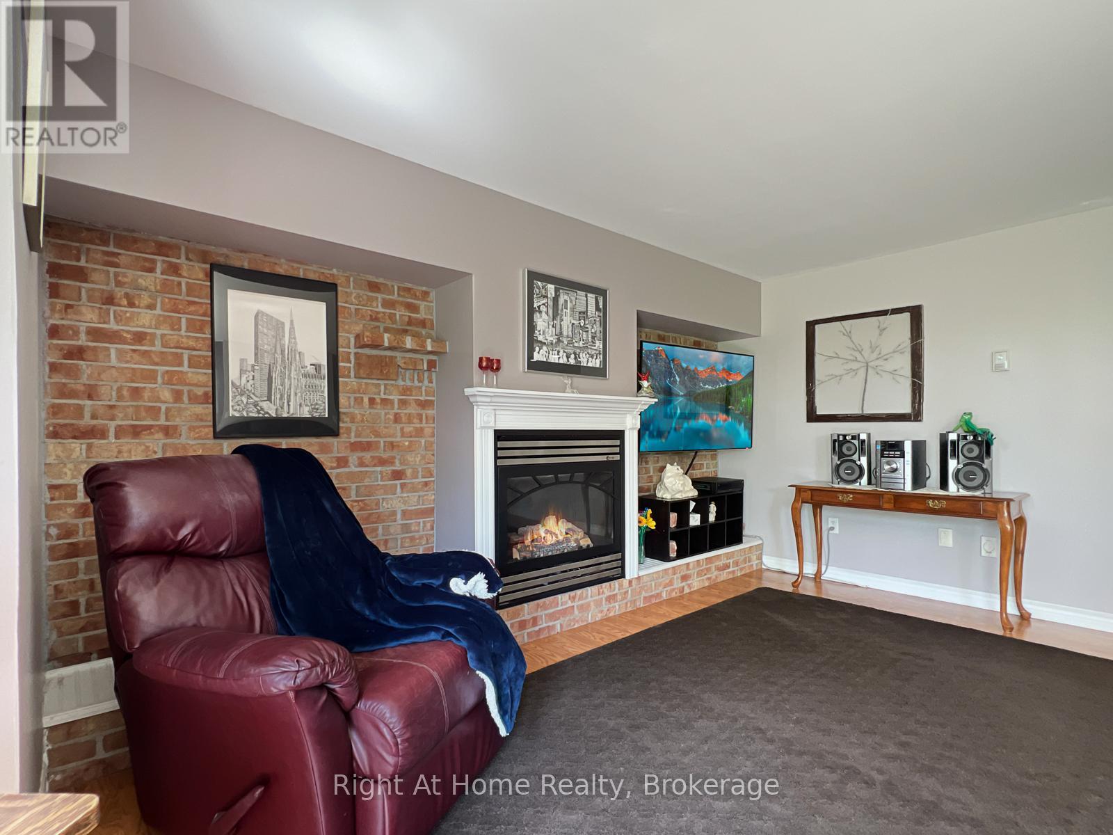 919 JAMIESON ROAD - 22