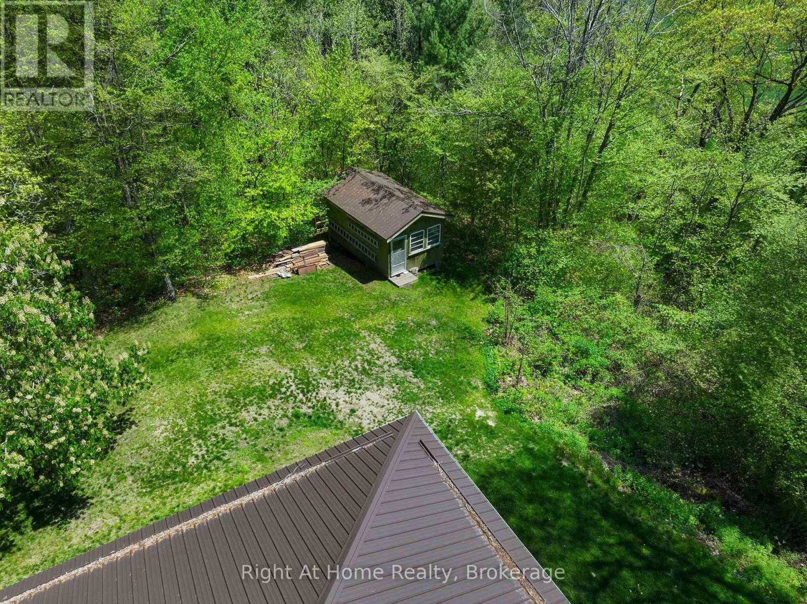 919 JAMIESON ROAD - 36