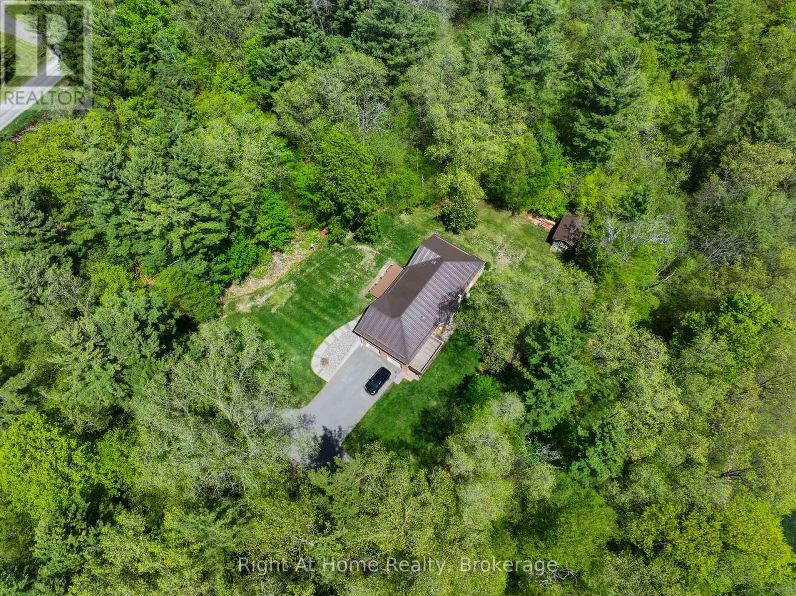 919 JAMIESON ROAD - 42
