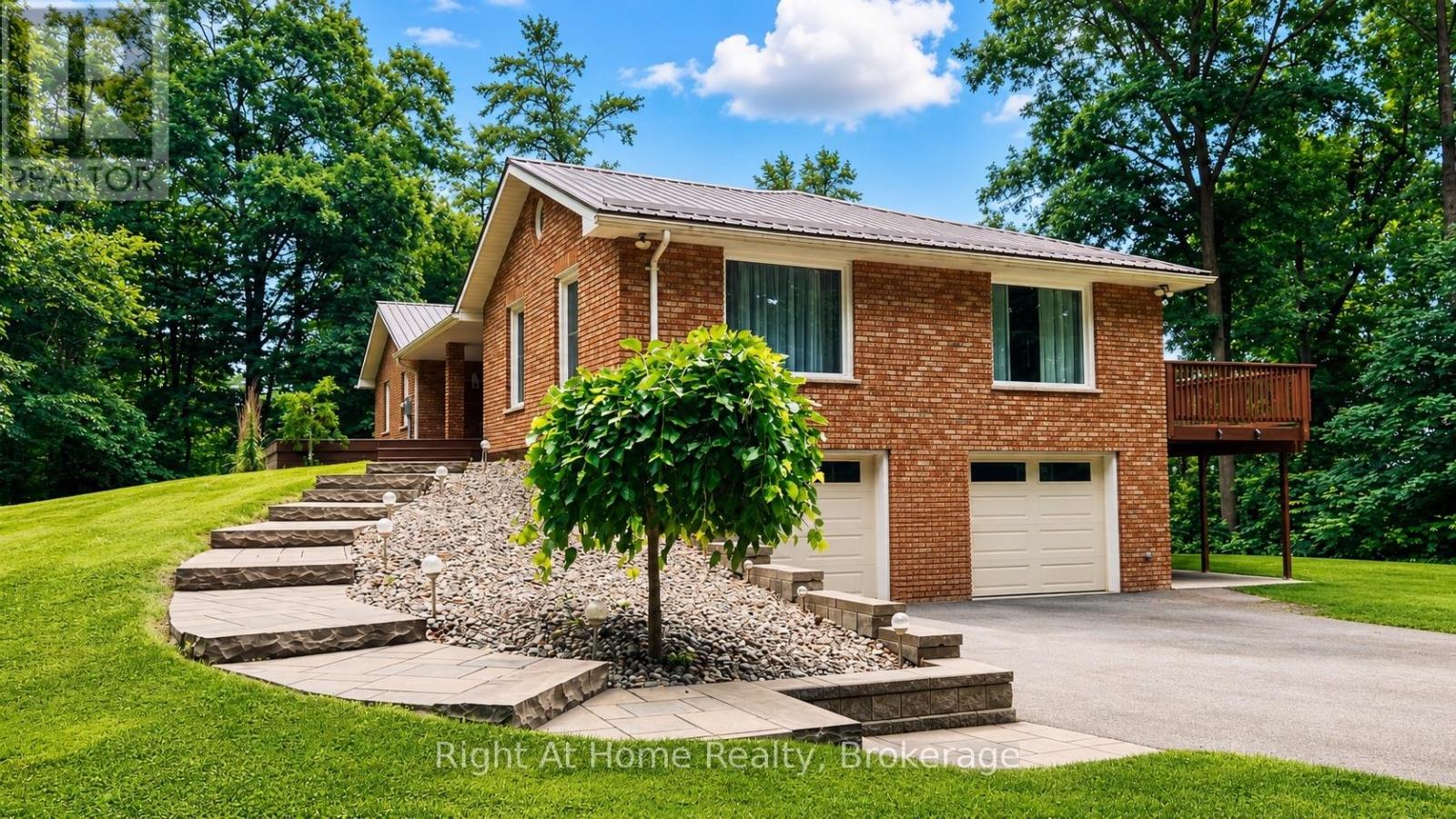 919 JAMIESON ROAD - 45