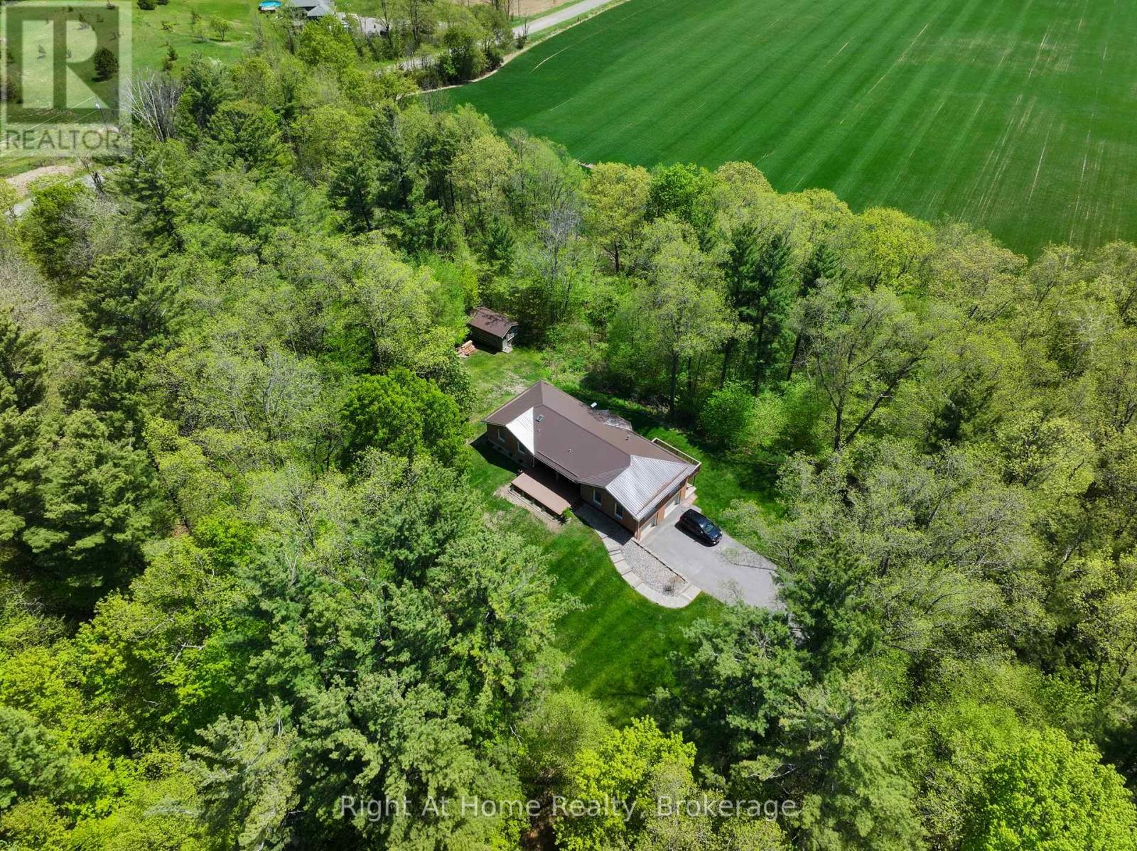 919 JAMIESON ROAD - 40