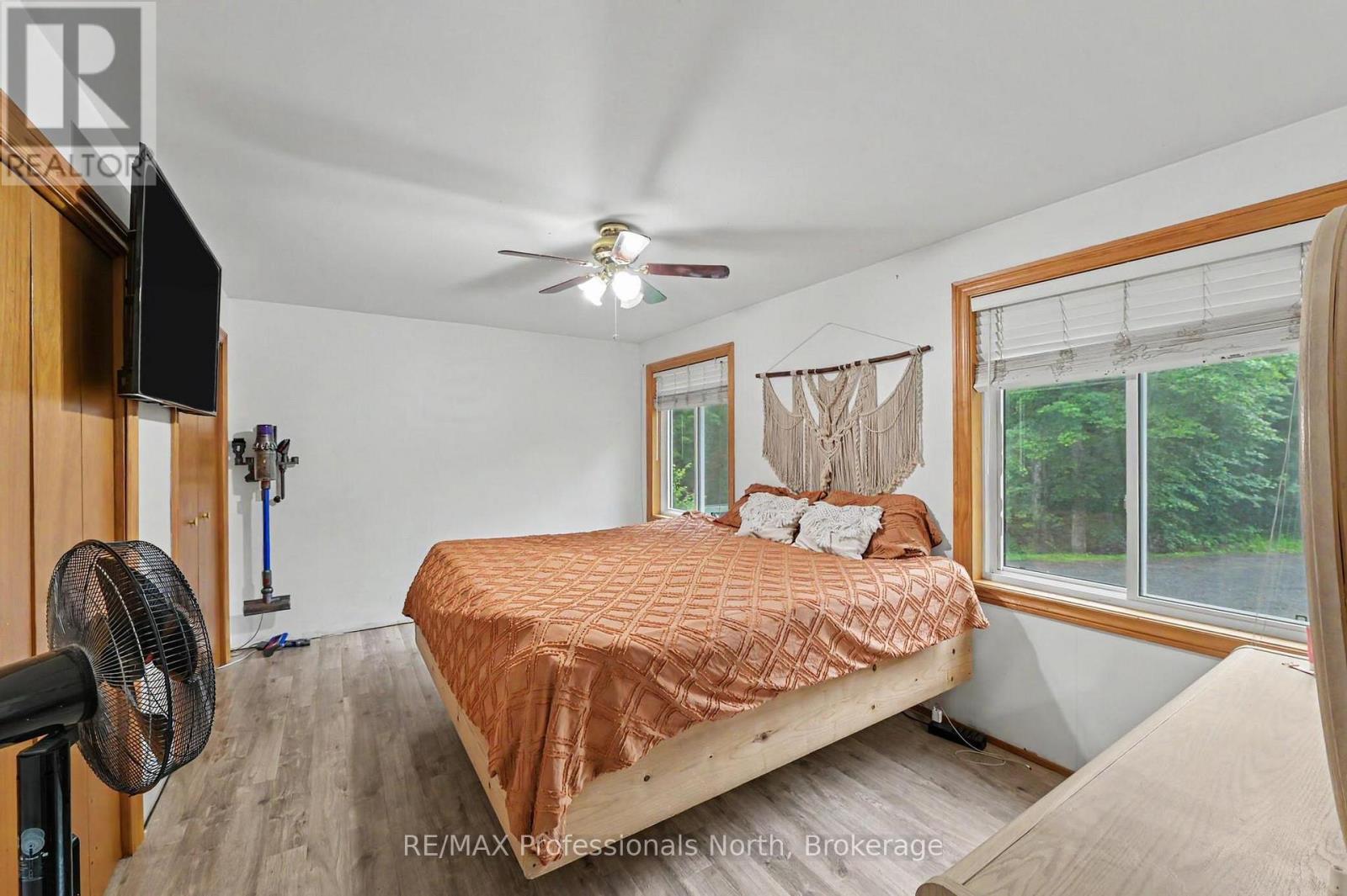 1116 LITTLE HAWK LAKE ROAD - 18