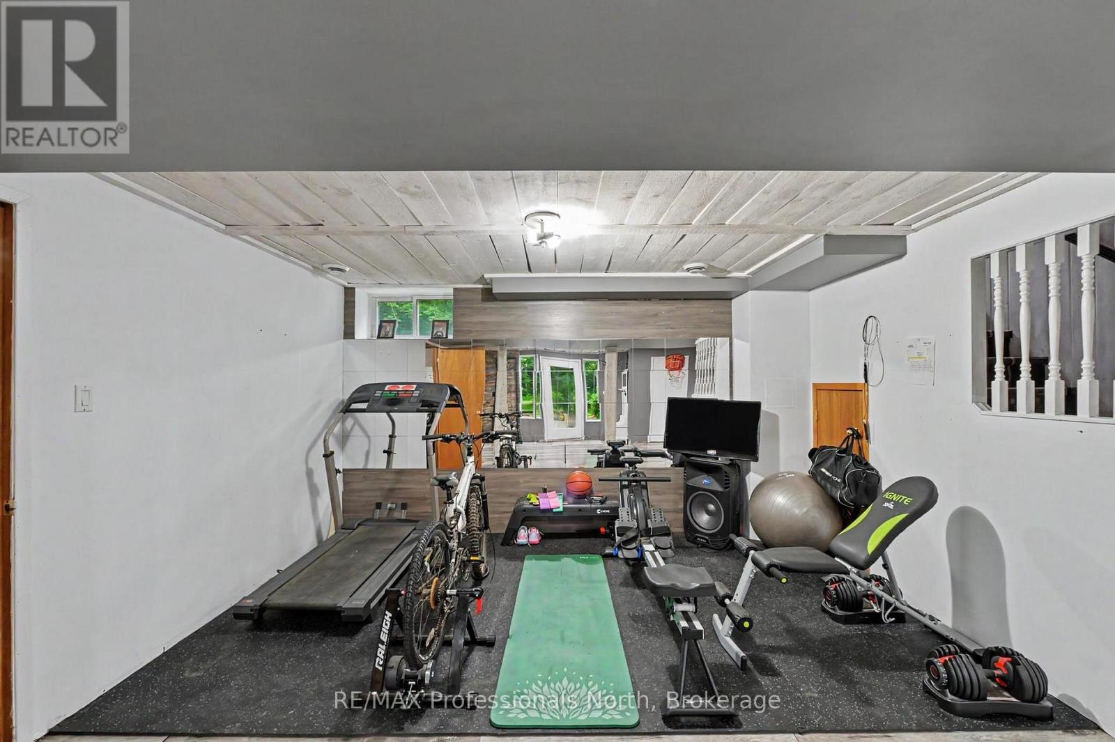 1116 LITTLE HAWK LAKE ROAD - 23