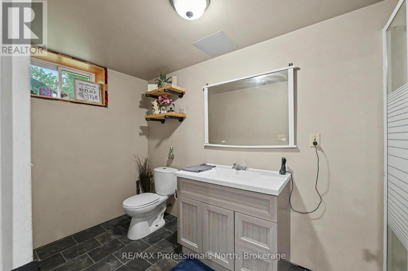 1116 LITTLE HAWK LAKE ROAD - 34
