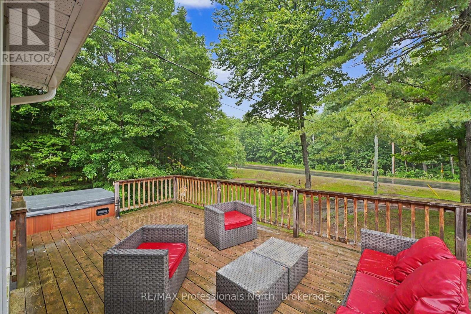1116 LITTLE HAWK LAKE ROAD - 36