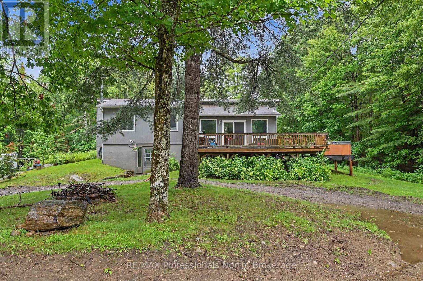 1116 LITTLE HAWK LAKE ROAD - 39