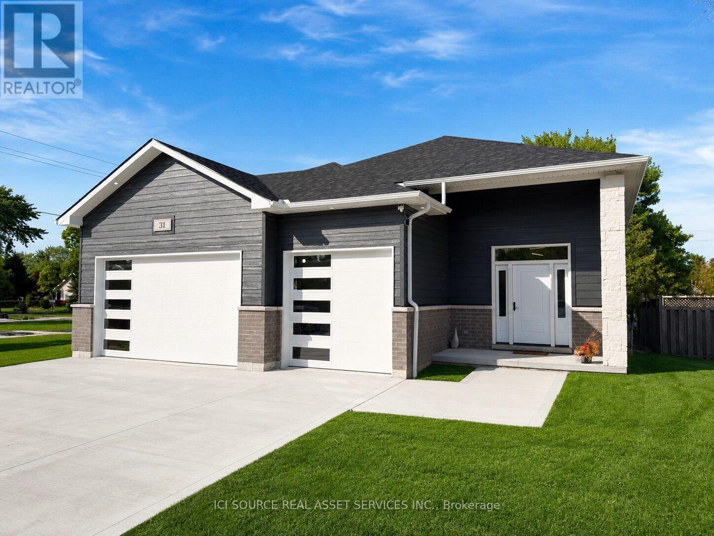 31 NOTRE DAME STREET - 1