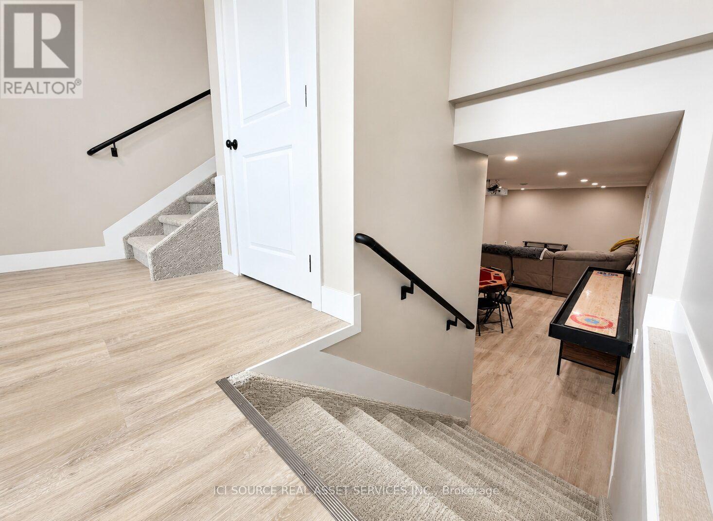 31 NOTRE DAME STREET - 26