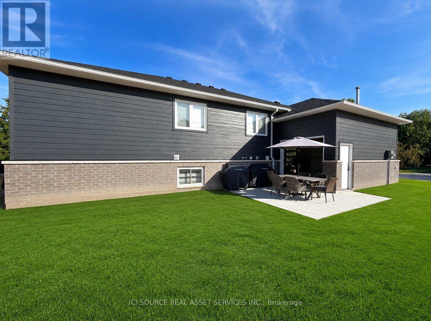 31 NOTRE DAME STREET - 3