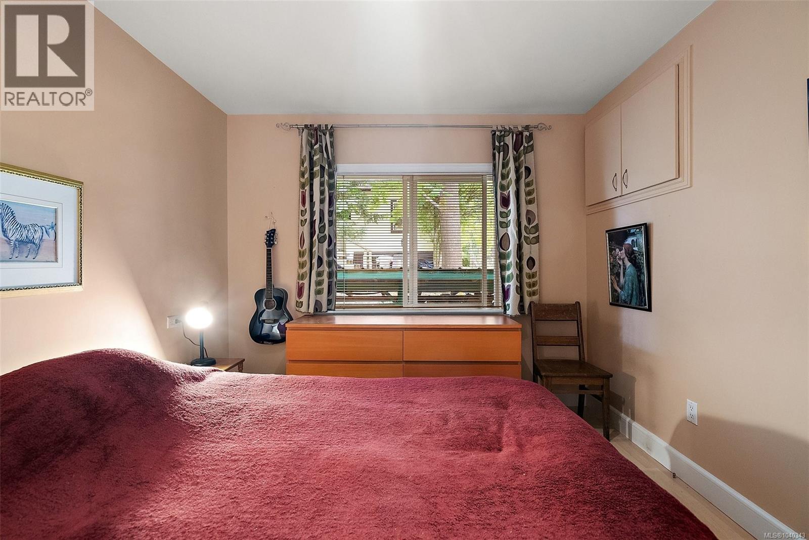 15 King George St S - 20