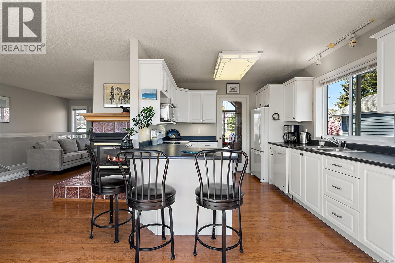 10347 Bowerbank Rd - 17