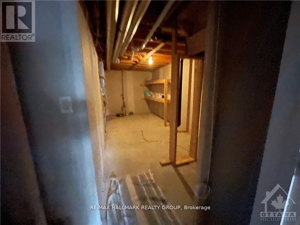 3 Bed, 3 Bath House for Rent in Ottawa – 333 GLENBRAE AVENUE, Ottawa – MLS# X13554164 - Image 22