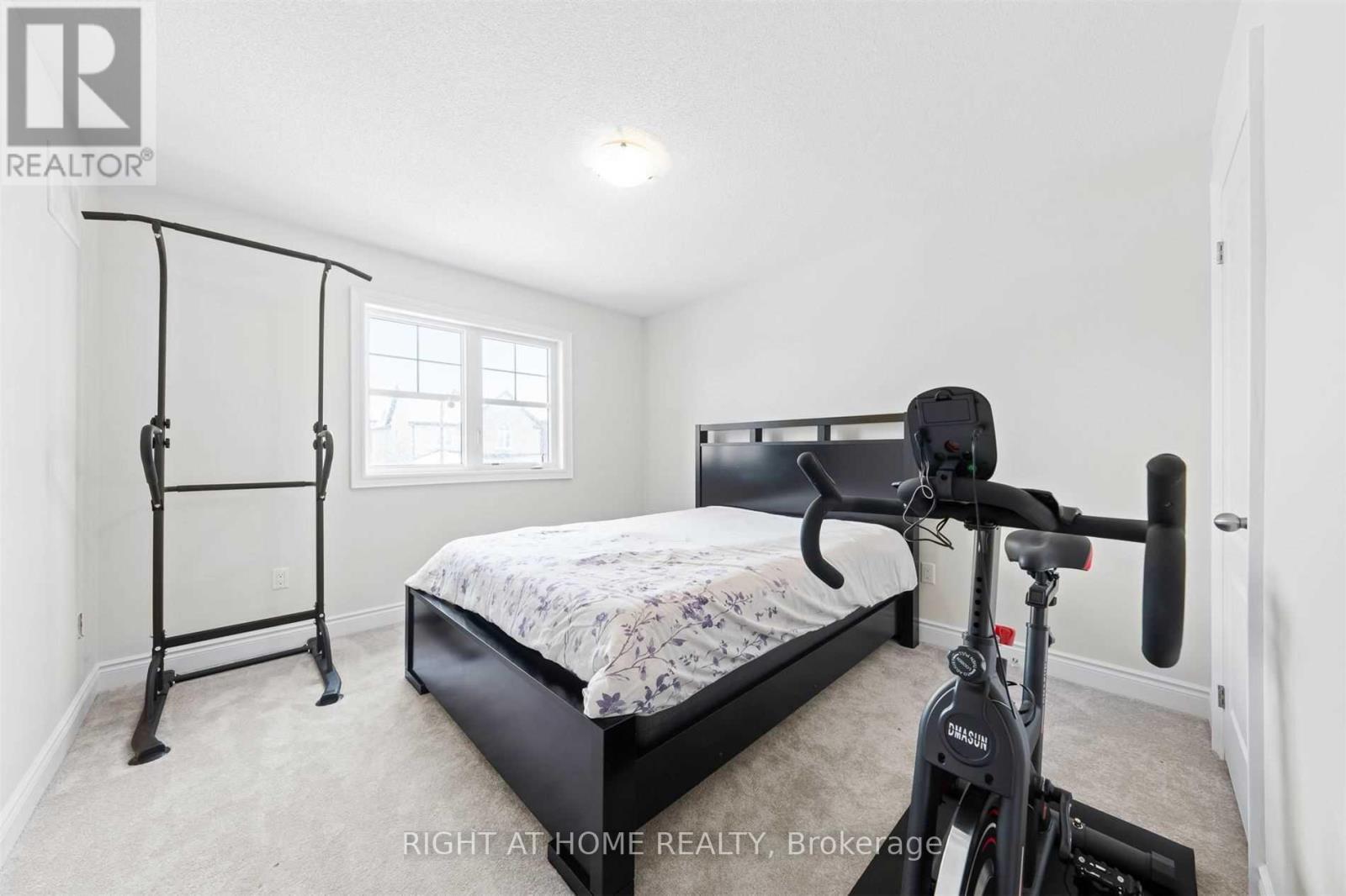 1172 PEELAR CRESCENT - 21