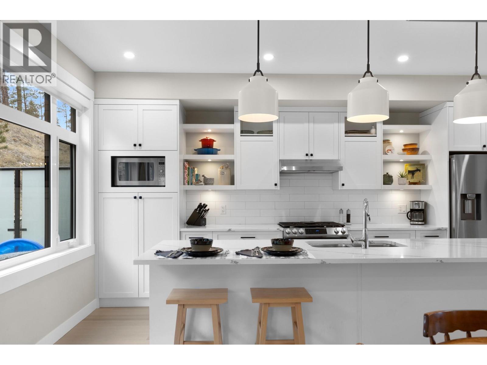 #6 3220 Hilltown Drive - 1