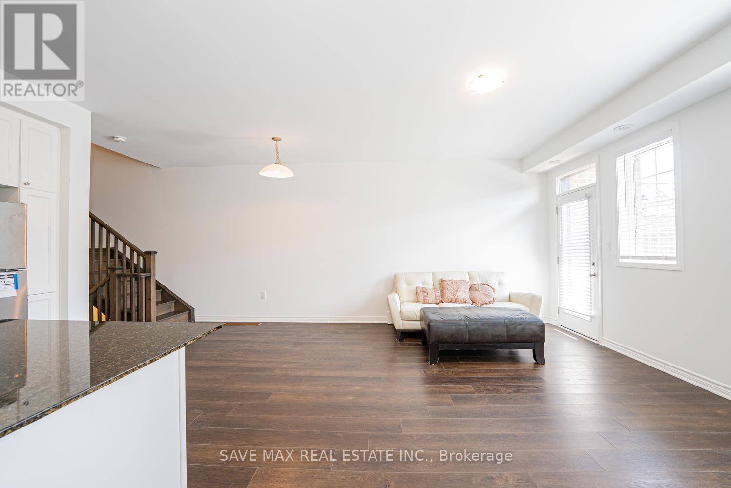 84 MELMAR STREET - 10