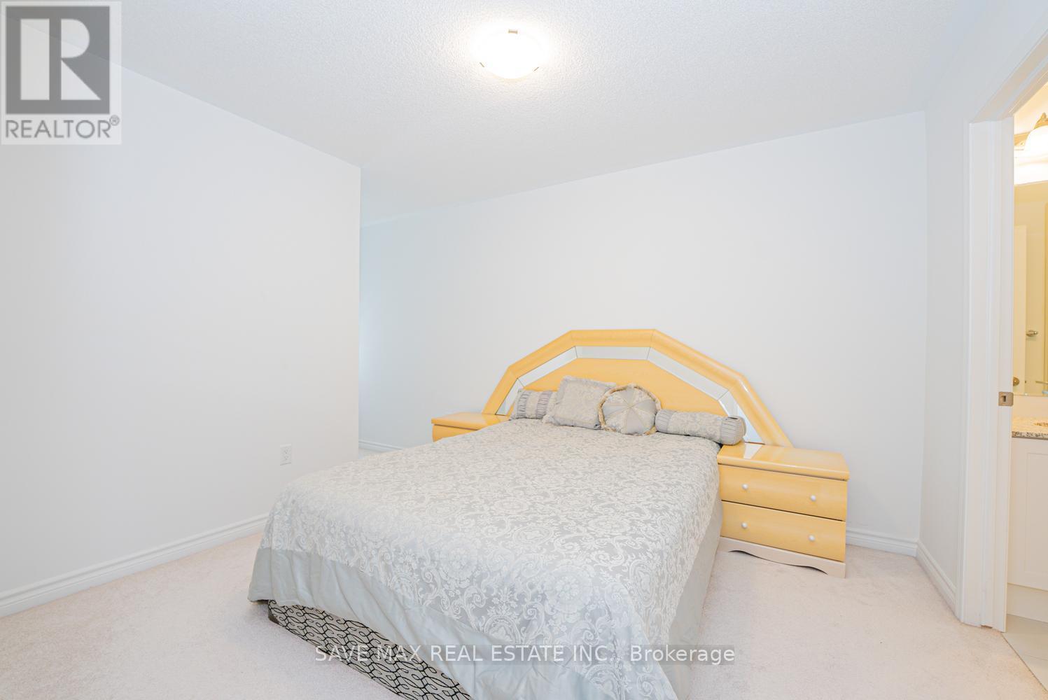 84 MELMAR STREET - 22