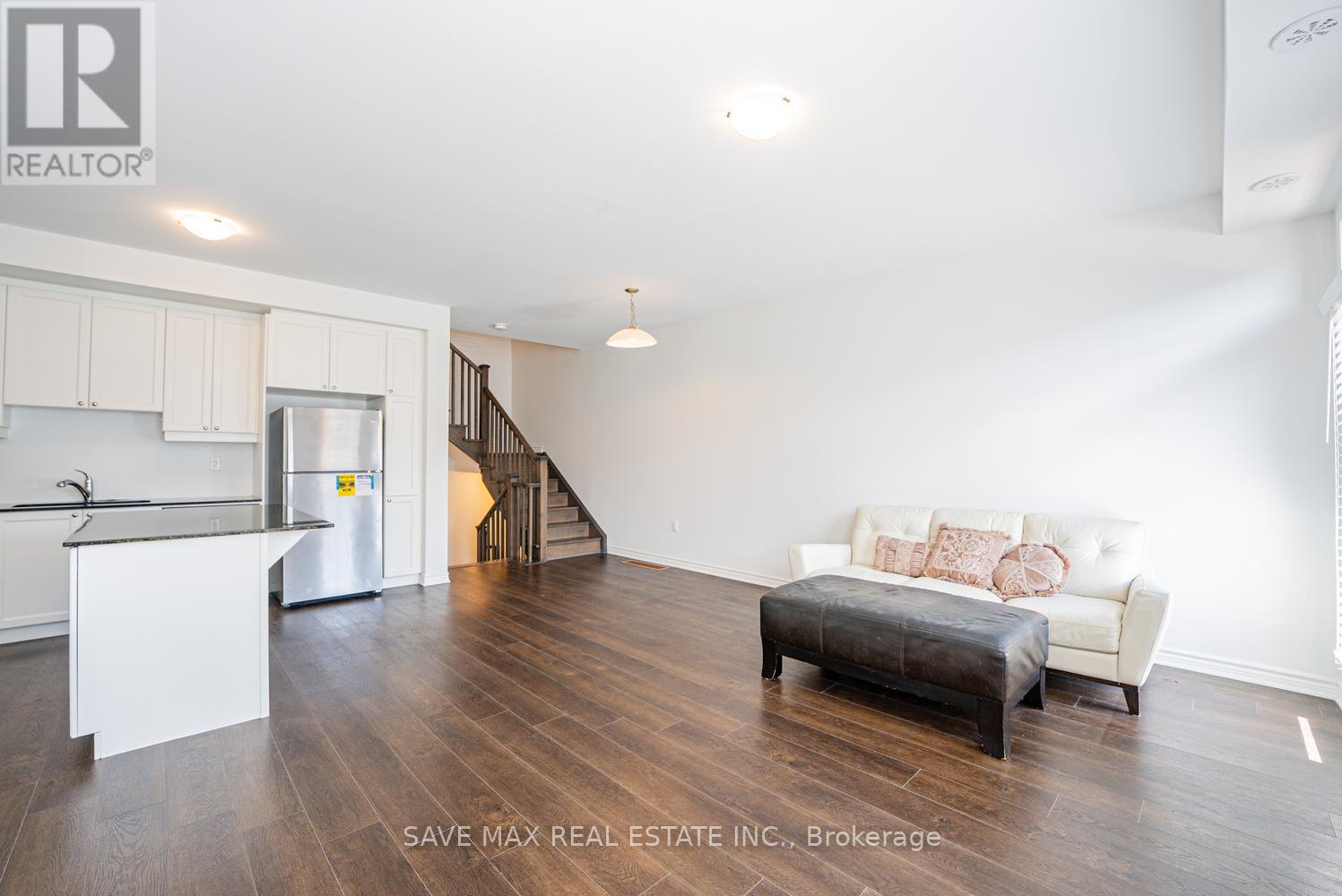 84 MELMAR STREET - 9