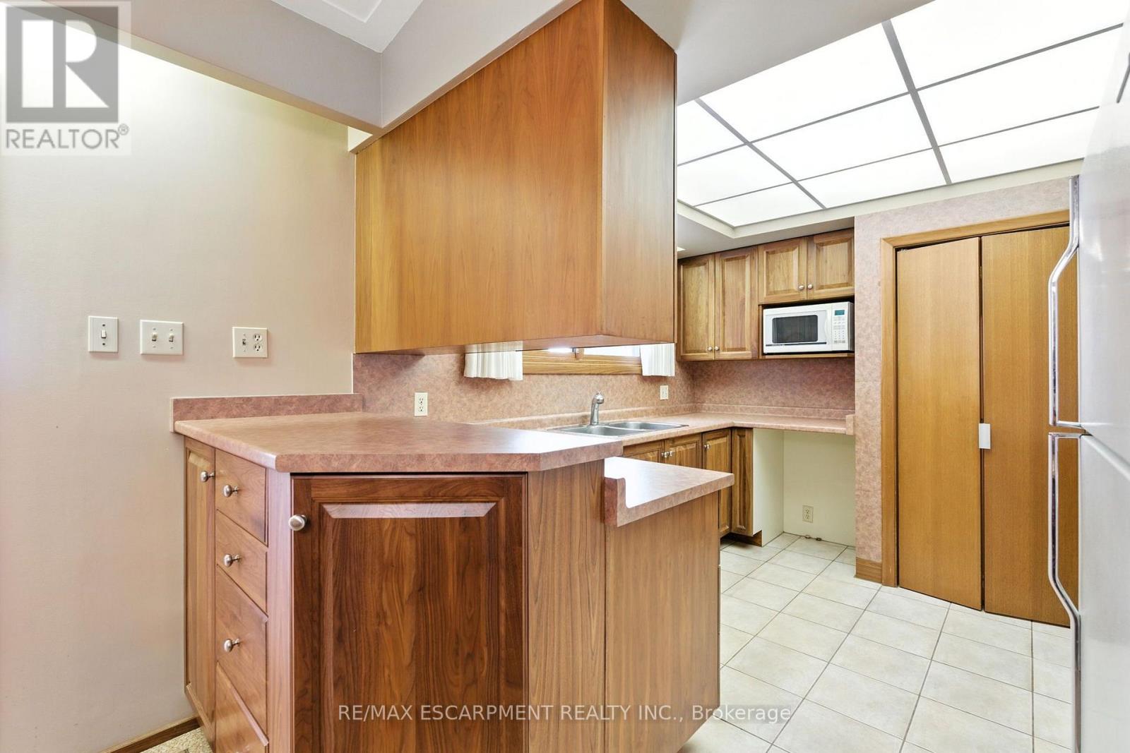 515 TRINITY CHURCH ROAD - 13