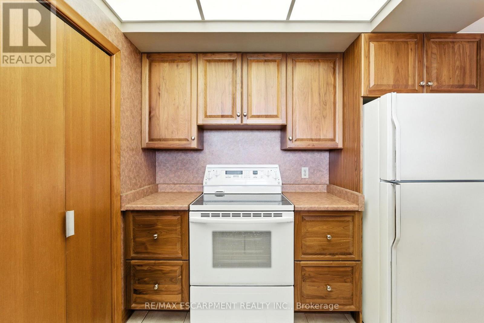 515 TRINITY CHURCH ROAD - 17