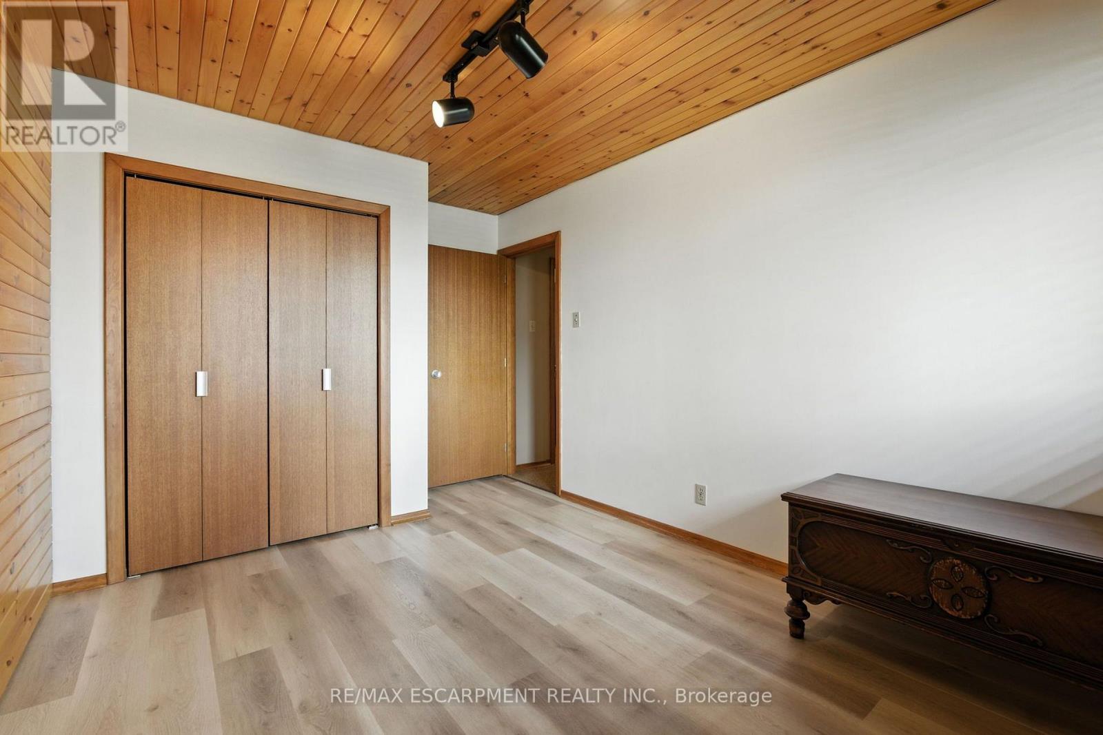 515 TRINITY CHURCH ROAD - 28