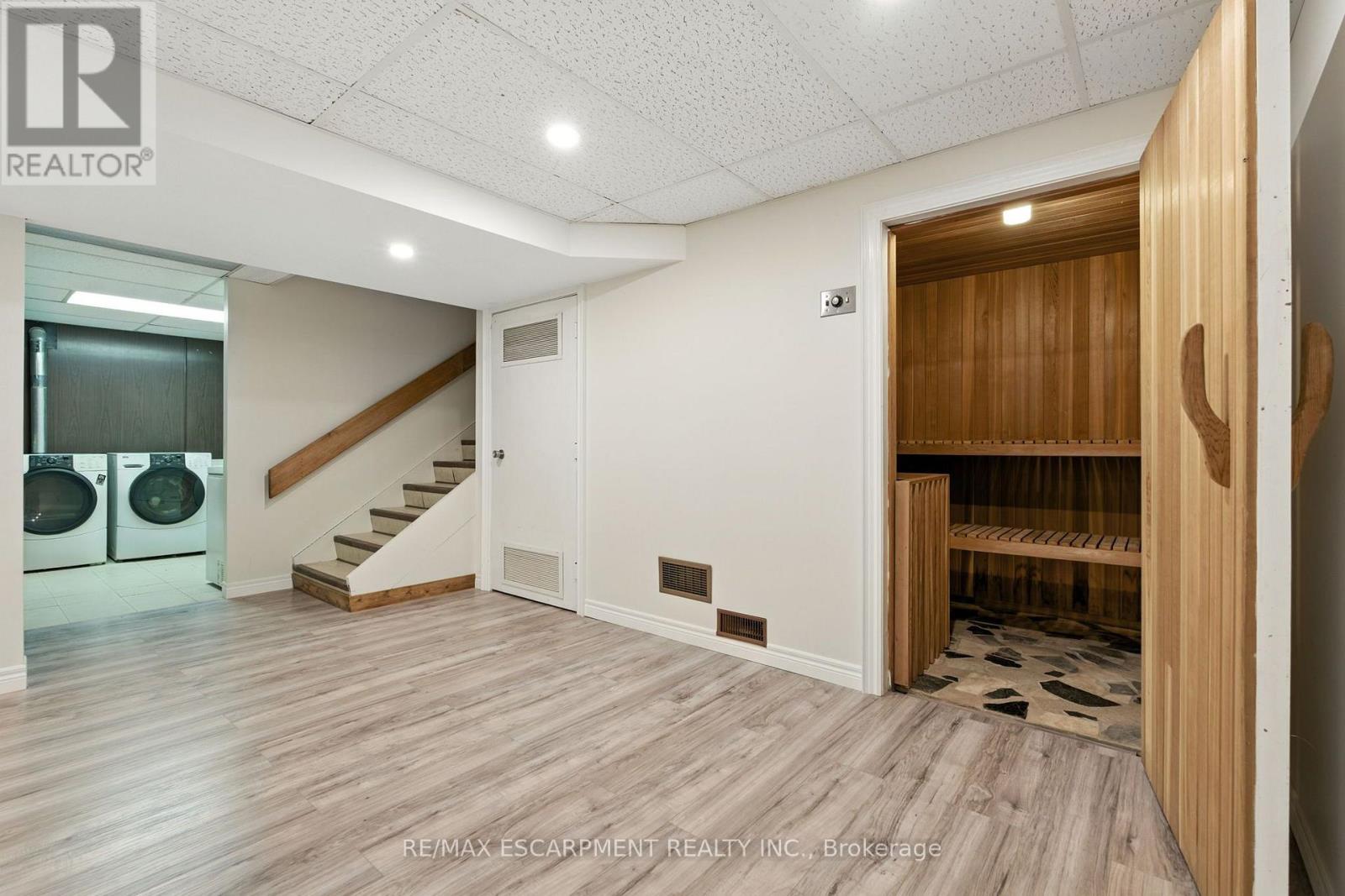 515 TRINITY CHURCH ROAD - 32